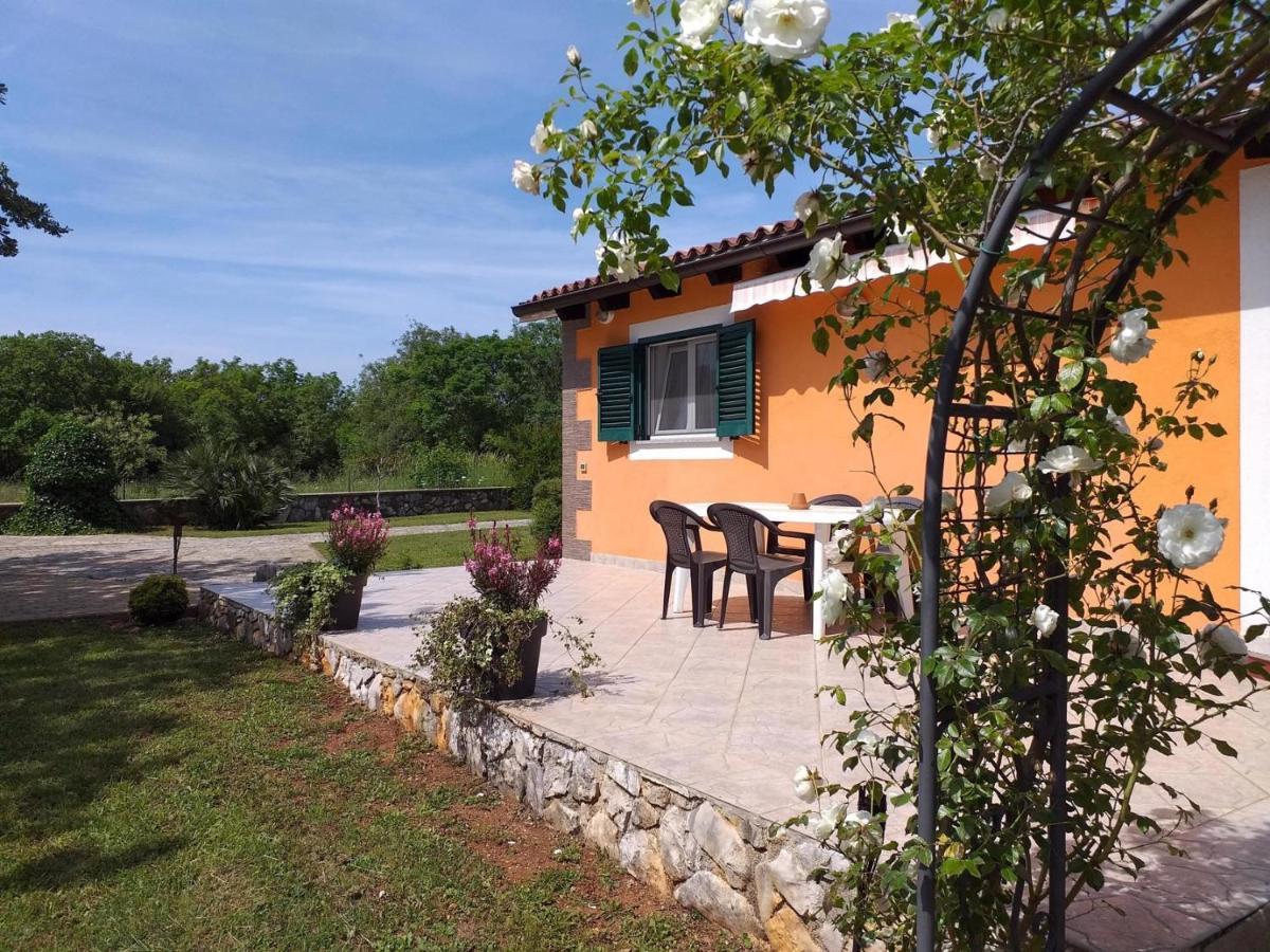 Family Friendly House With A Parking Space - 20540 *